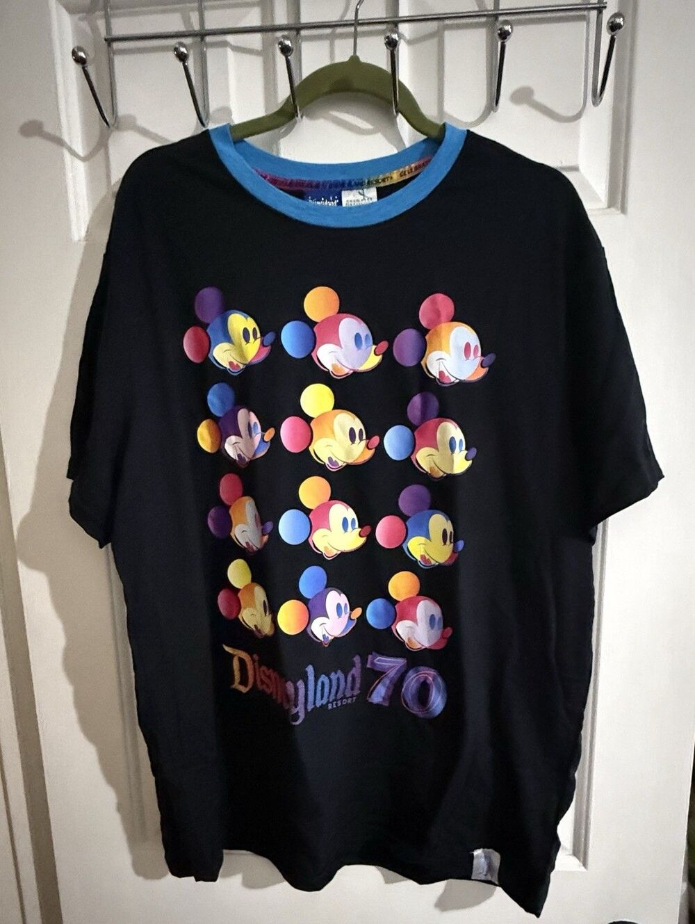 Disneyland 70th Anniversary XXL new TShirt w/ Mickey Mouse Black